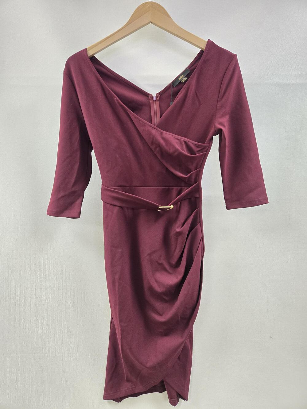 Knitee Dress Womens Small Wine Faux Wrap Ruched Belted 3/4 Sleeve V Neck 9079